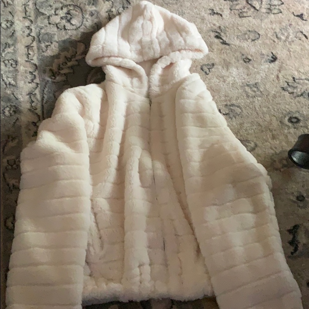 White puffy jacket